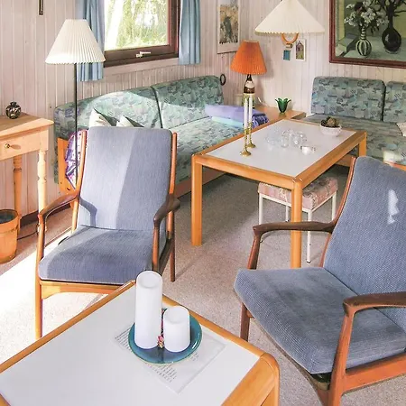 Three-bedroom Holiday In Semesterbostad *