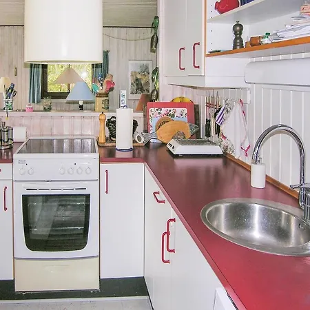 Three-bedroom Holiday In *