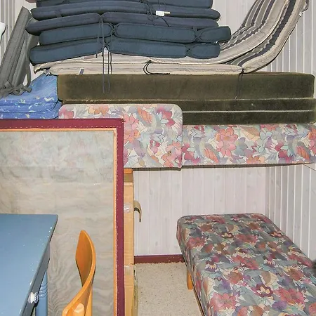 Semesterbostad Three-bedroom Holiday In Nordenbro Vesteregn
