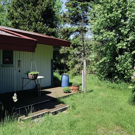 Three-bedroom Holiday In * Humble